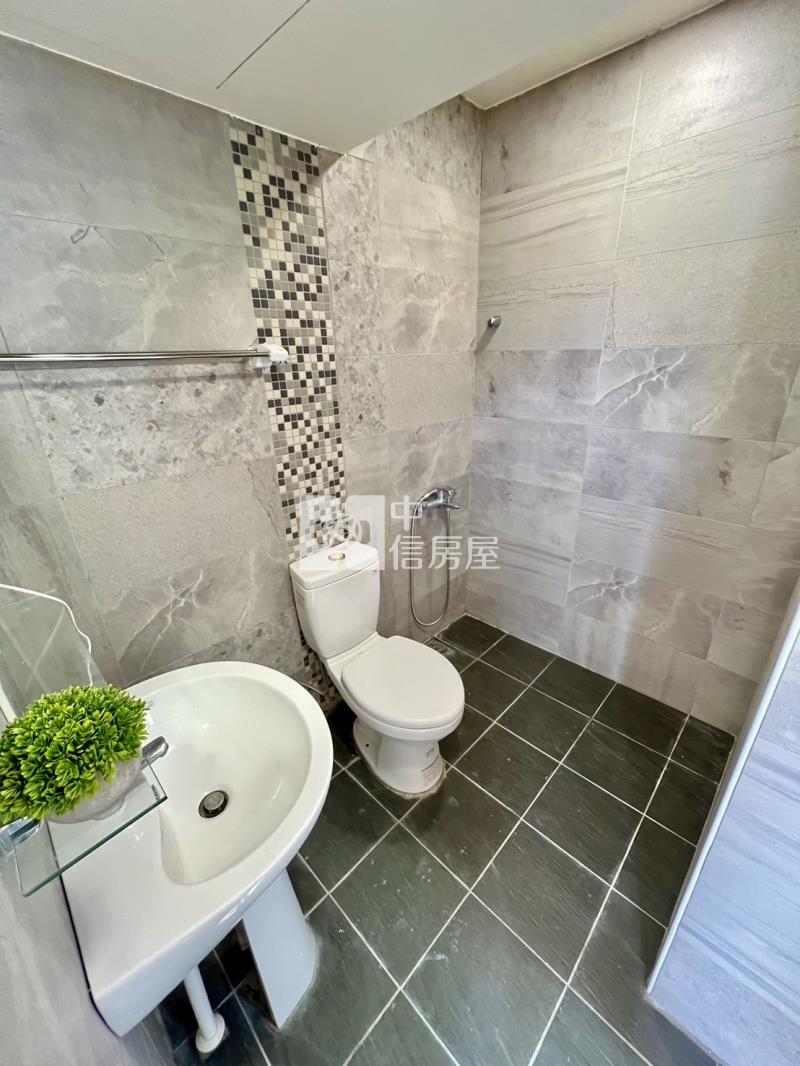 中興商圈4+5樓收租8套美寓房屋室內格局與周邊環境