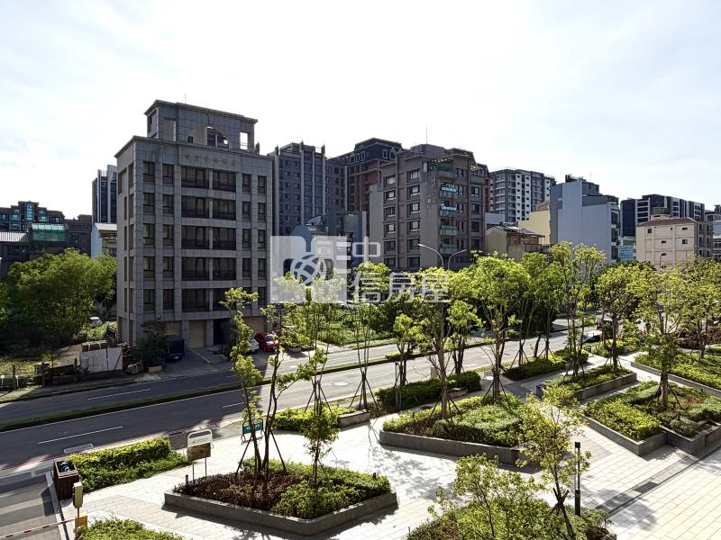 【神馬】(專任)A18偉築新豐洲裝潢大2房車房屋室內格局與周邊環境