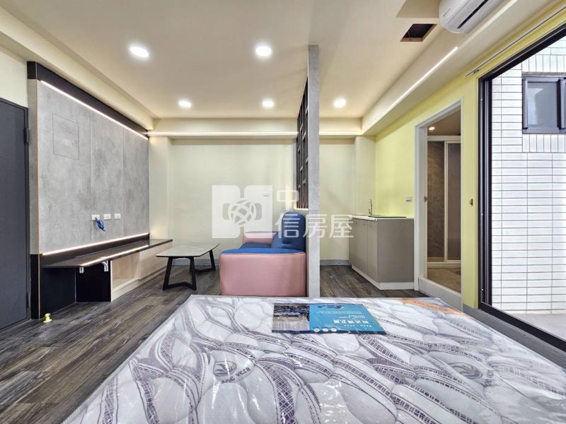 水湳經貿11間電梯透套房屋室內格局與周邊環境