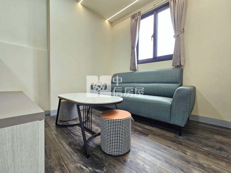 水湳經貿11間電梯透套房屋室內格局與周邊環境