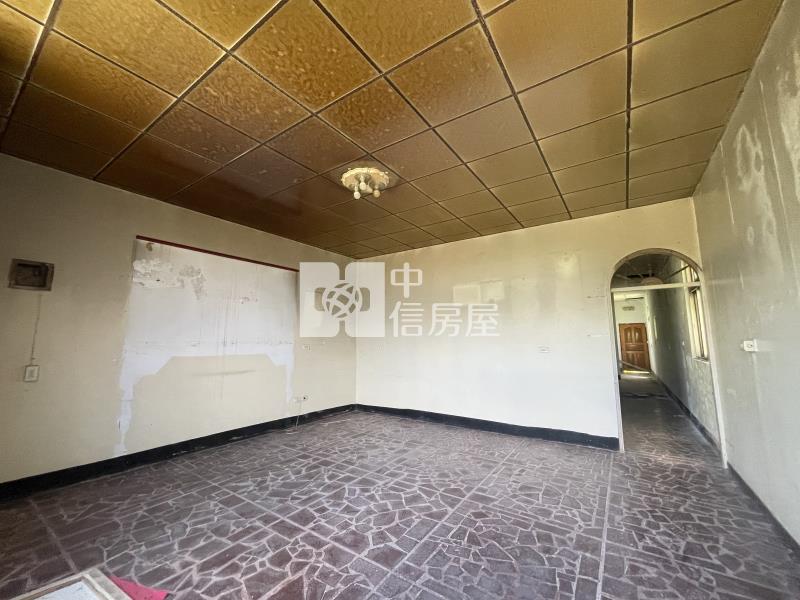 大溪一般農附合法農舍房屋室內格局與周邊環境