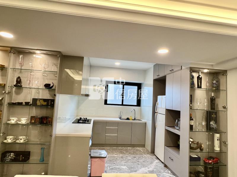 名人園邸極美大露台樓中樓豪邸房屋室內格局與周邊環境