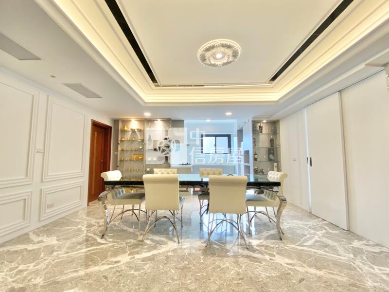 名人園邸極美大露台樓中樓豪邸房屋室內格局與周邊環境