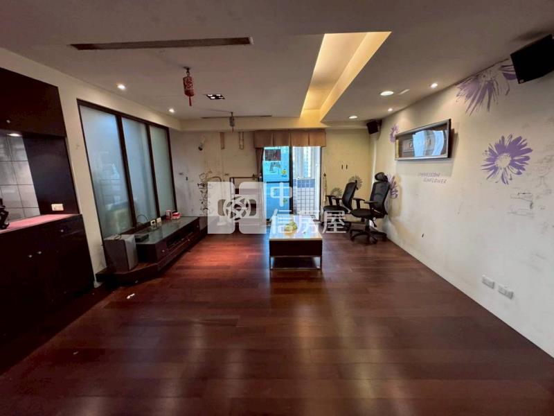 賢明華園房屋室內格局與周邊環境