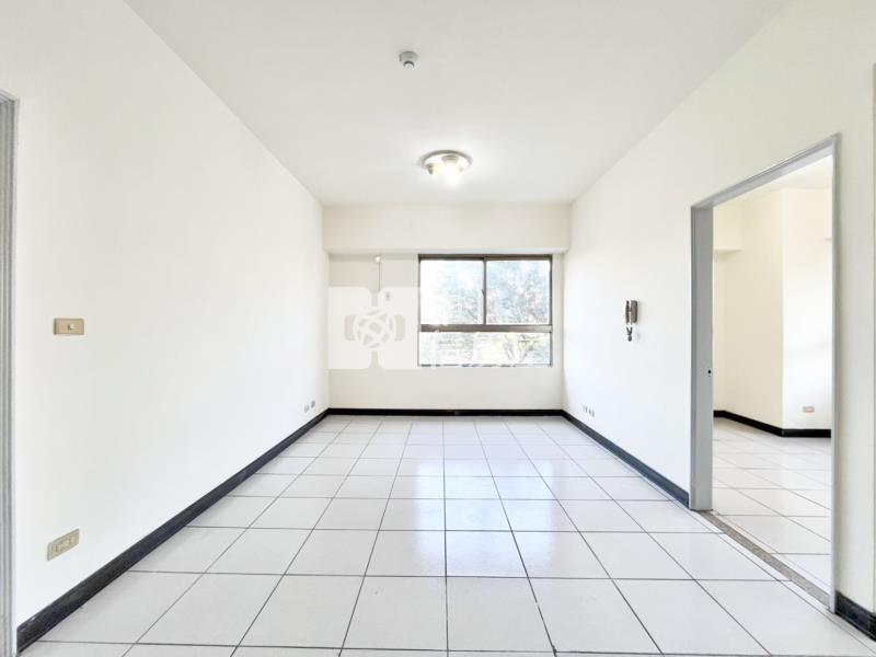 左右逢源3房車位房屋室內格局與周邊環境