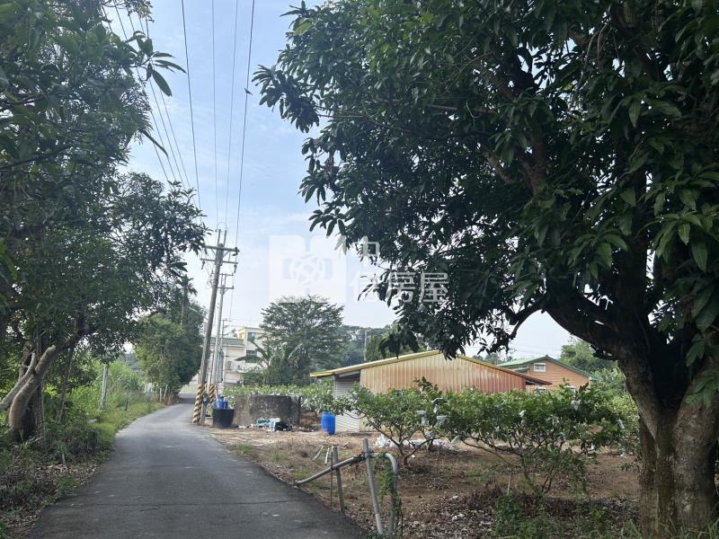 玉井之機會難得之合法資材室+農地房屋室內格局與周邊環境