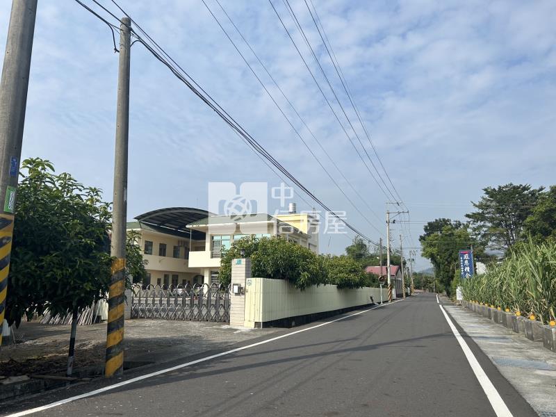 玉井之機會難得之合法資材室+農地房屋室內格局與周邊環境