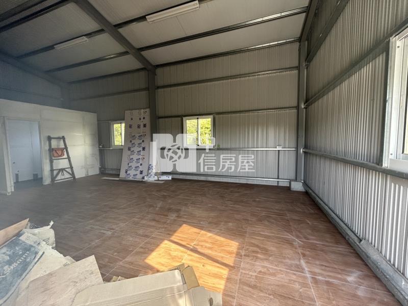 玉井之機會難得之合法資材室+農地房屋室內格局與周邊環境