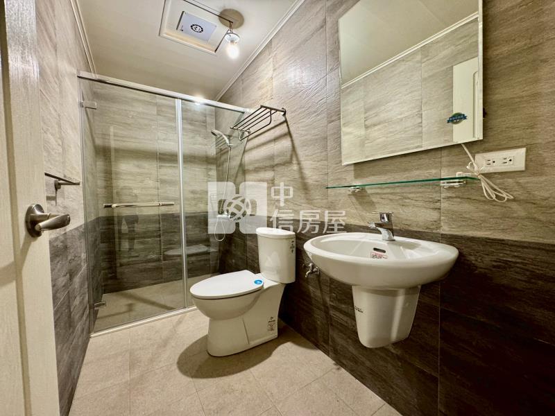 大里全新完工2房2衛平車美廈房屋室內格局與周邊環境