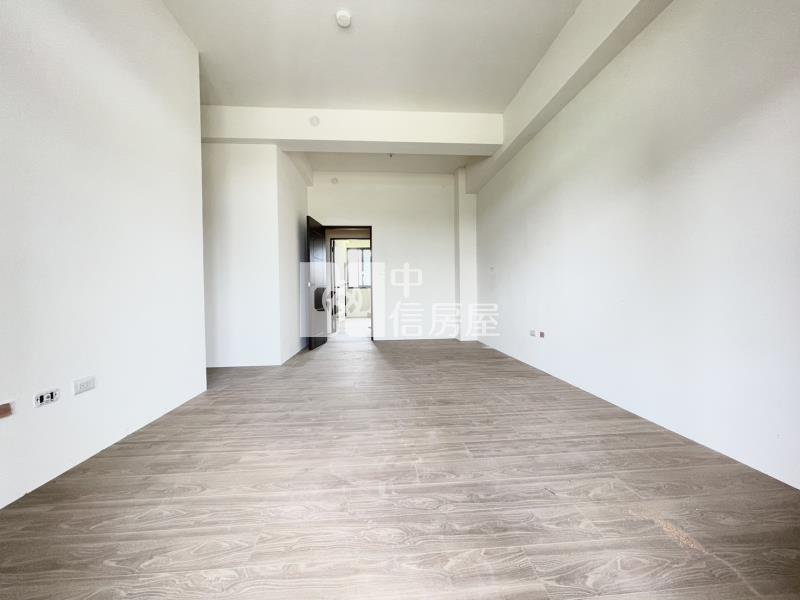 14期臨路全新雙車電墅房屋室內格局與周邊環境