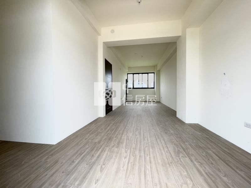 14期臨路全新雙車電墅房屋室內格局與周邊環境