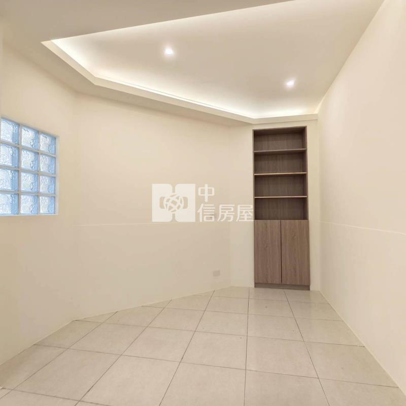 民雄大面寬別墅房屋室內格局與周邊環境