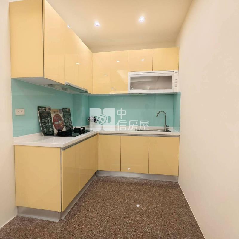 民雄大面寬別墅房屋室內格局與周邊環境