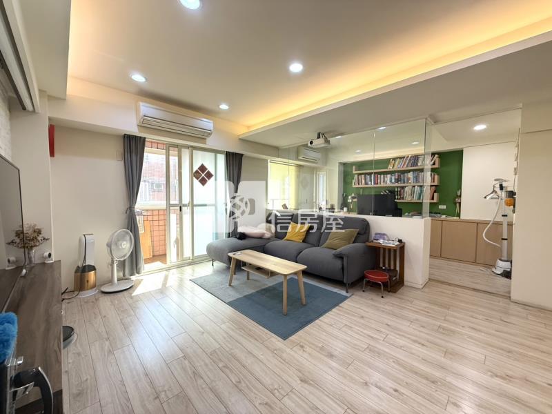 中山芳鄰3改2房精美華廈房屋室內格局與周邊環境