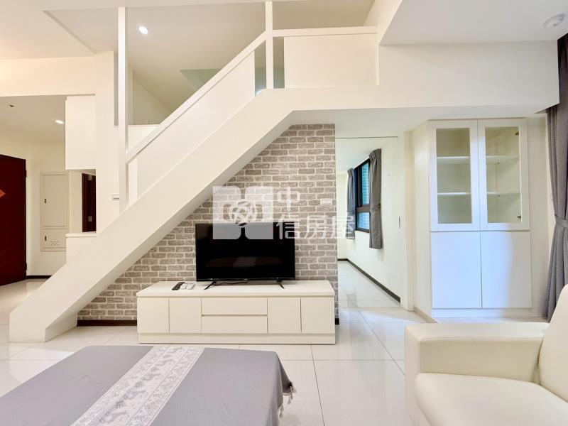 微笑雲品1+1房平車房屋室內格局與周邊環境