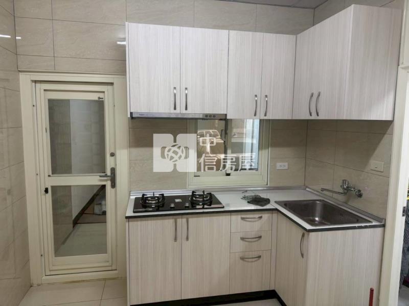 龍潭近804醫院15米路店面房屋室內格局與周邊環境