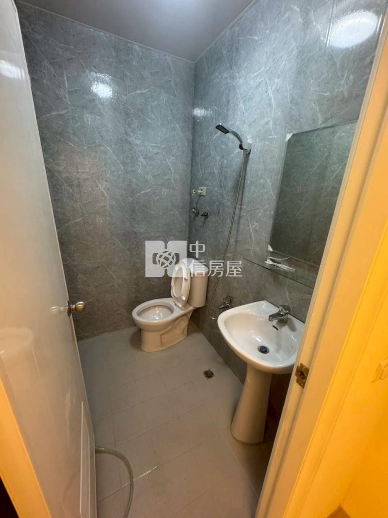 龍潭近804醫院15米路店面房屋室內格局與周邊環境