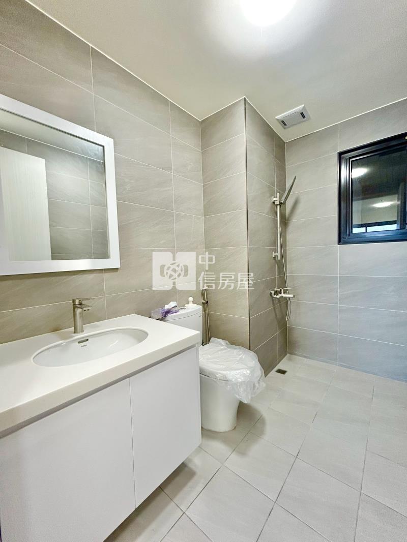 森之道次頂三房雙平車房屋室內格局與周邊環境