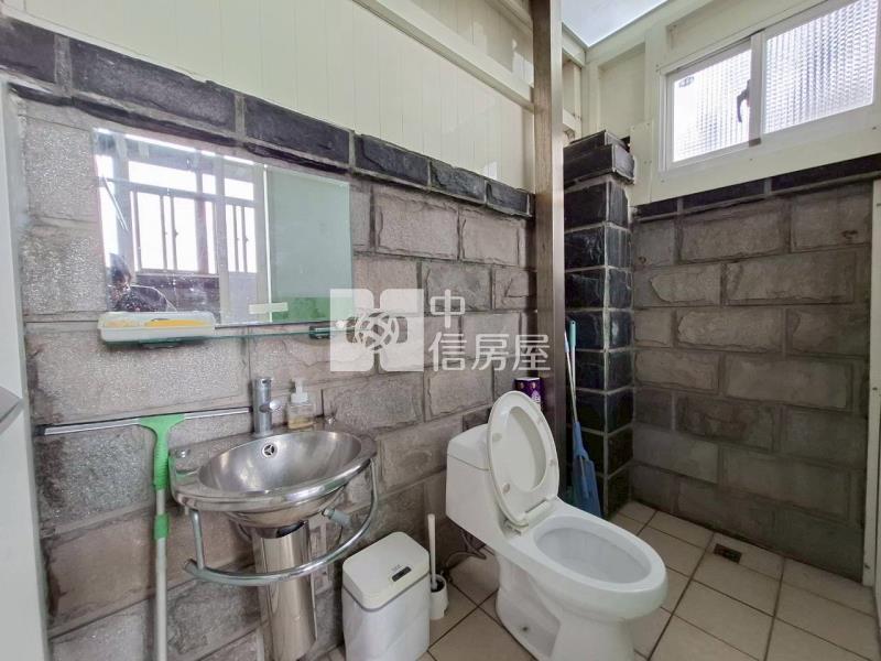 青城之間。大地坪靜巷透天房屋室內格局與周邊環境