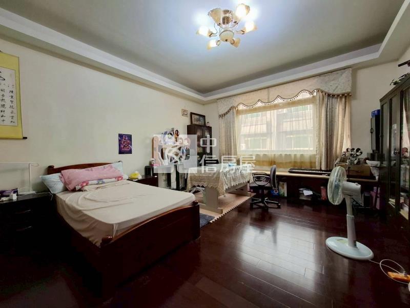 青城之間。大地坪靜巷透天房屋室內格局與周邊環境