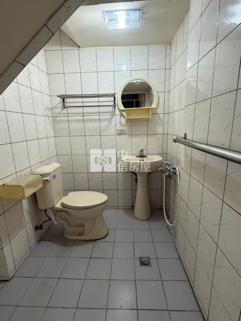 平鎮南勢重劃區美透天房屋室內格局與周邊環境