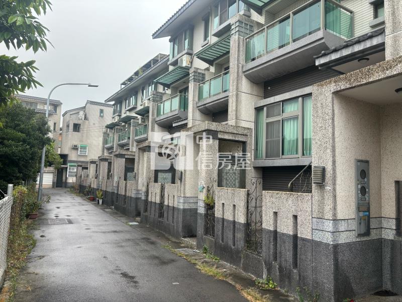 小新營特大地坪物美平車墅房屋室內格局與周邊環境