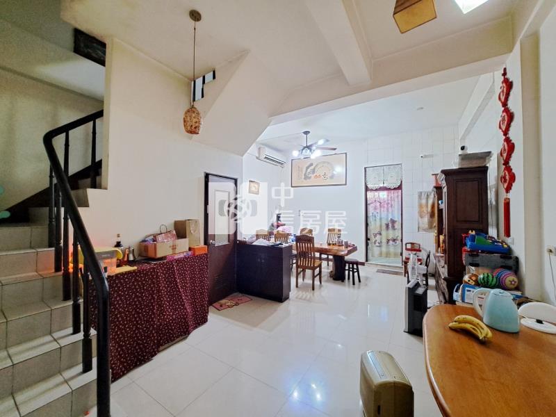 西區民生南路車墅房屋室內格局與周邊環境