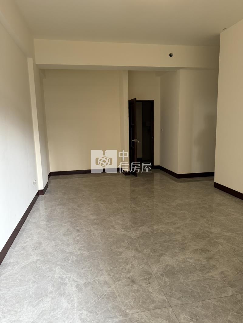 聯新醫院全新電梯別墅-1房屋室內格局與周邊環境