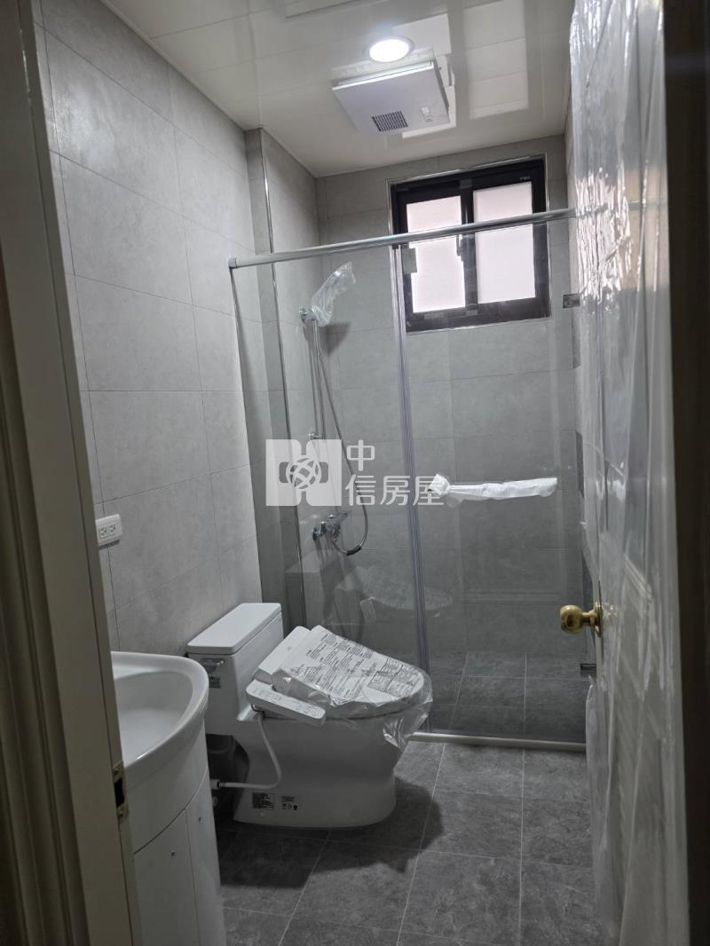 聯新醫院全新電梯別墅-1房屋室內格局與周邊環境