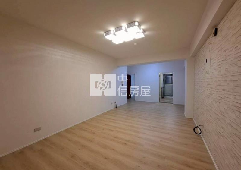 近體育園區太子盛世二樓美三房房屋室內格局與周邊環境