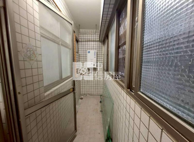 近體育園區太子盛世二樓美三房房屋室內格局與周邊環境