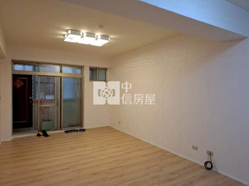 近體育園區太子盛世二樓美三房房屋室內格局與周邊環境