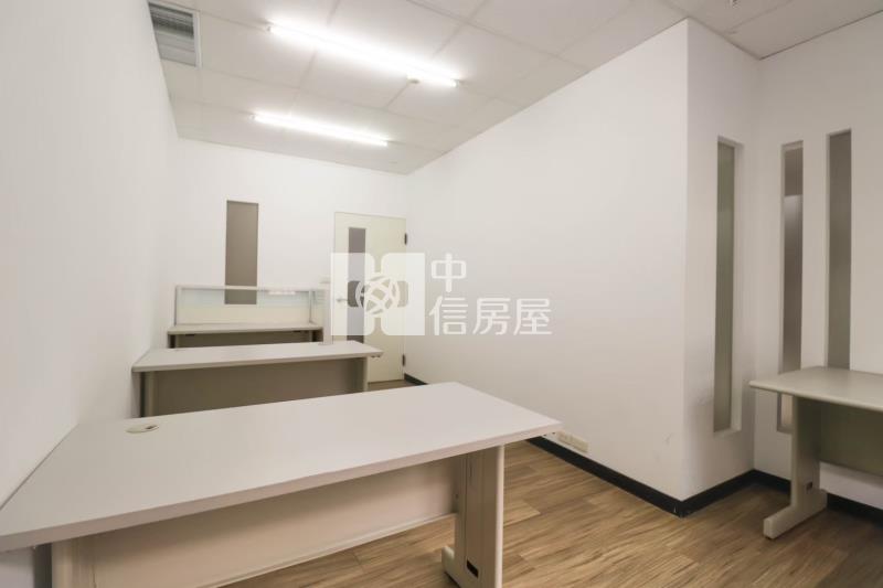 文心經典市政府捷運站旁商辦房屋室內格局與周邊環境