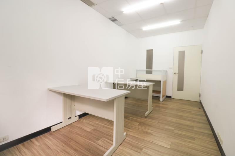 文心經典市政府捷運站旁商辦房屋室內格局與周邊環境