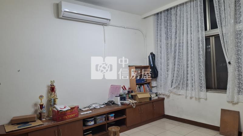 中壢林森國小樓中樓四房+平面車位房屋室內格局與周邊環境