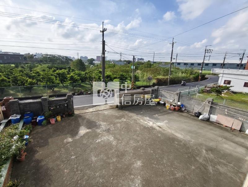 近好市多甲建合法美農舍房屋室內格局與周邊環境