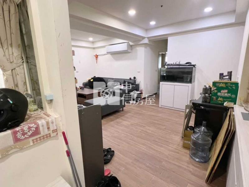 後站北帝國三房車 龍岡國小房屋室內格局與周邊環境