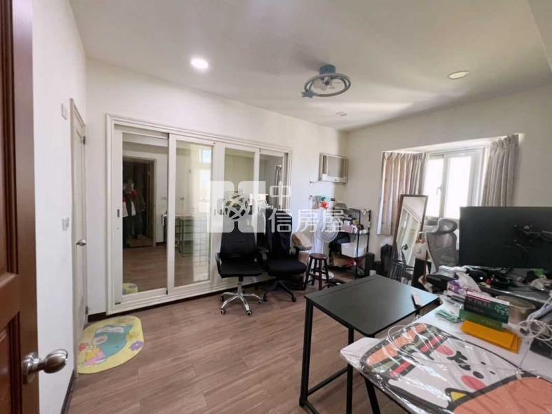 後站北帝國三房車 龍岡國小房屋室內格局與周邊環境