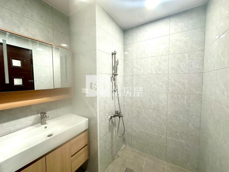 桃園後站善美館景觀四房雙車位房屋室內格局與周邊環境