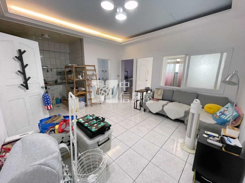 新勢公園鈔值兩房 翡翠宮庭房屋室內格局與周邊環境