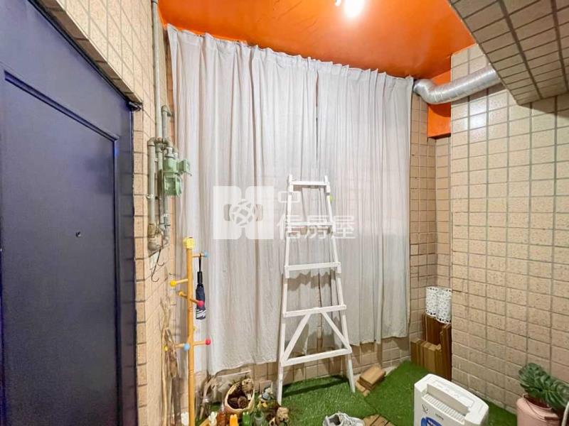 新勢公園鈔值兩房 翡翠宮庭房屋室內格局與周邊環境