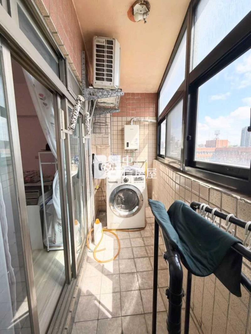 新勢公園鈔值兩房 翡翠宮庭房屋室內格局與周邊環境