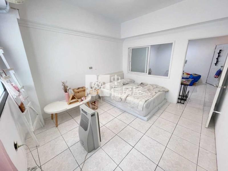 新勢公園鈔值兩房 翡翠宮庭房屋室內格局與周邊環境