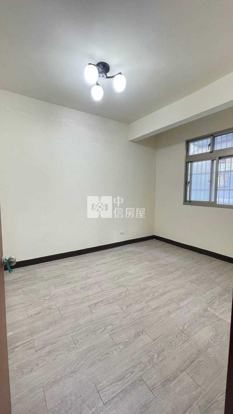 南亞技術學院龍昌路透天房屋室內格局與周邊環境