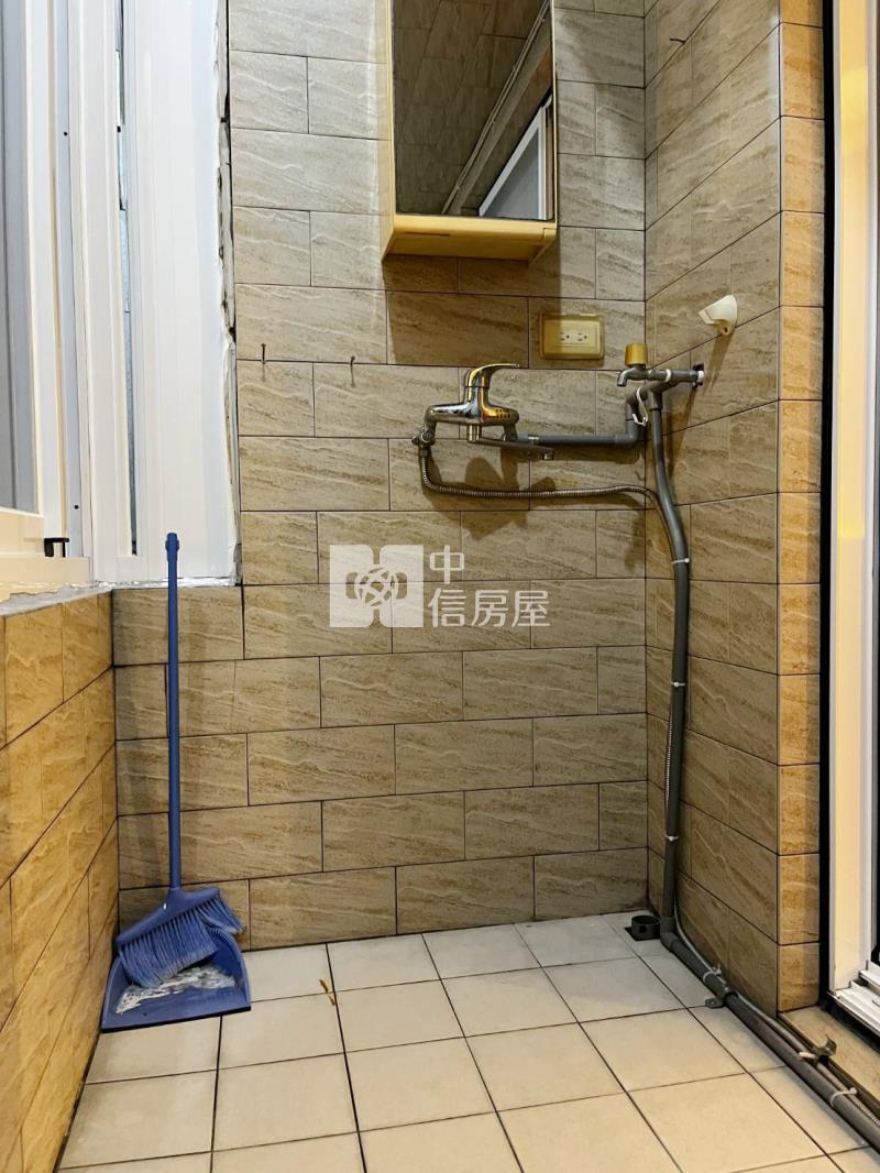 五峰旗重劃區旁溫泉宅房屋室內格局與周邊環境