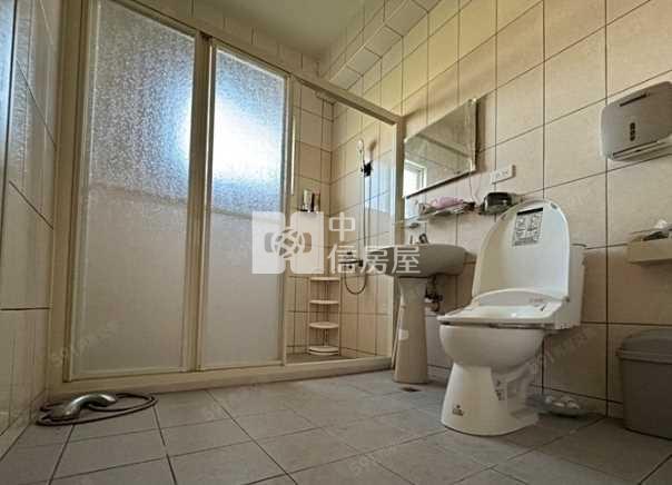 觀音育金路漂亮農舍房屋室內格局與周邊環境