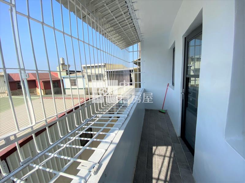 大寮江山路翻新3房美寓房屋室內格局與周邊環境