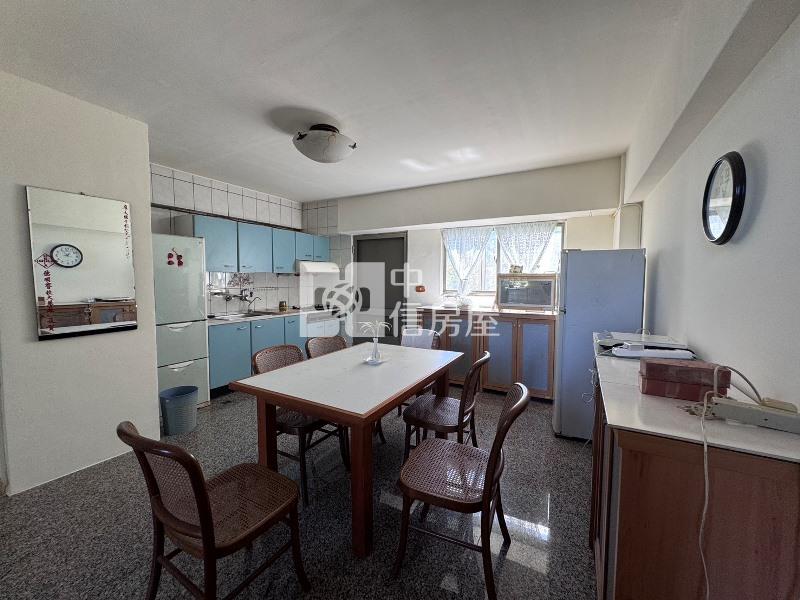 18度C度假別墅房屋室內格局與周邊環境