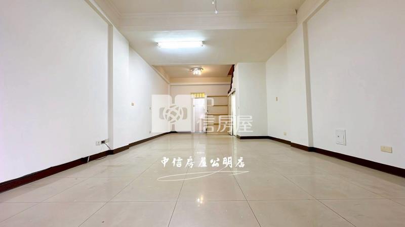 民雄左岸公園店墅房屋室內格局與周邊環境