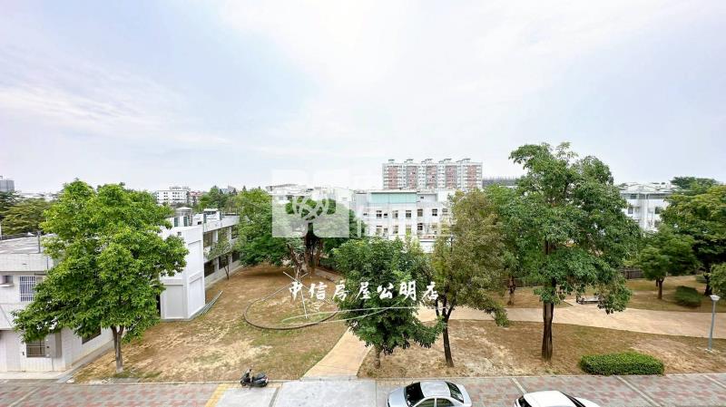 民雄左岸公園店墅房屋室內格局與周邊環境